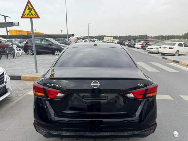 2023 Nissan Altima SV - American Specs - GCC Ready!