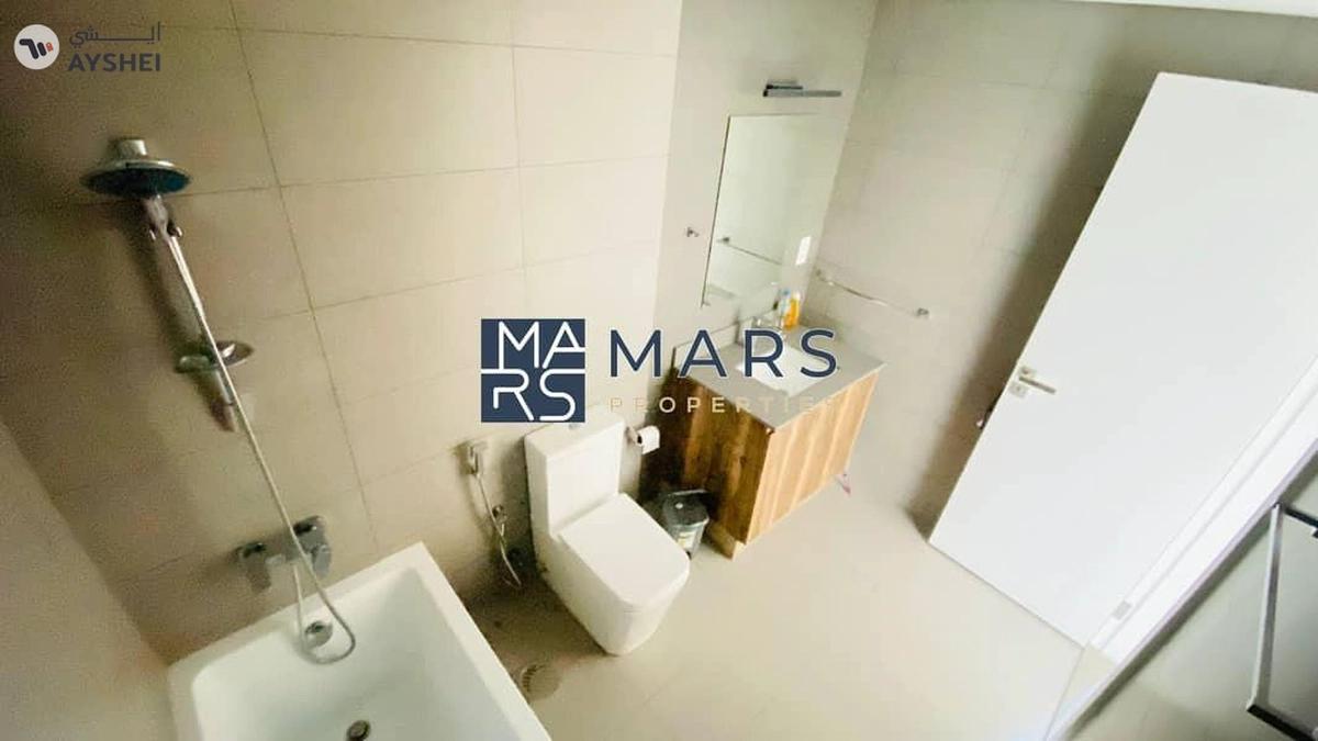 Spacious | Community View | Open Kitchen-21-21