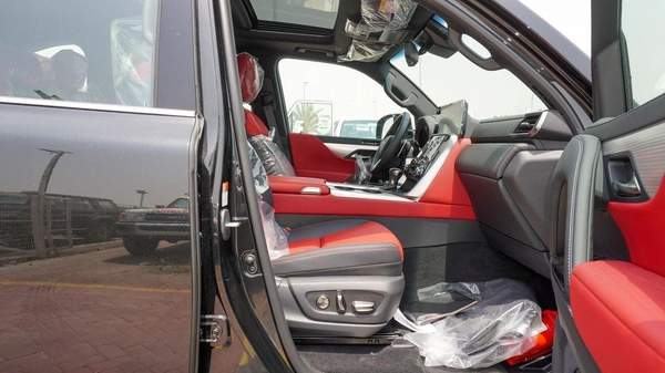 Lexus LX 600 FSport 3.5L V6 5 Seats