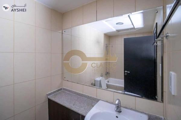 1 Bedroom | Open Kitchen | Spacious Terrace