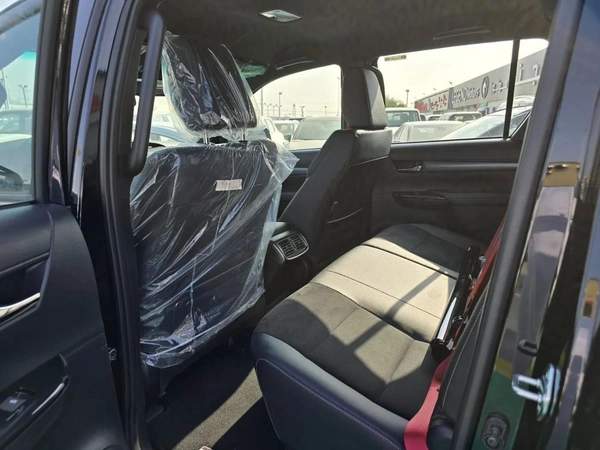 Toyota Hilux GR Sport 4.0L