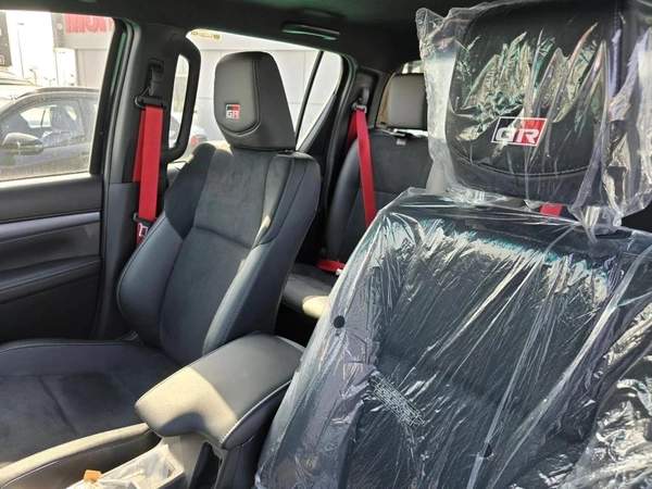 Toyota Hilux GR Sport 4.0L