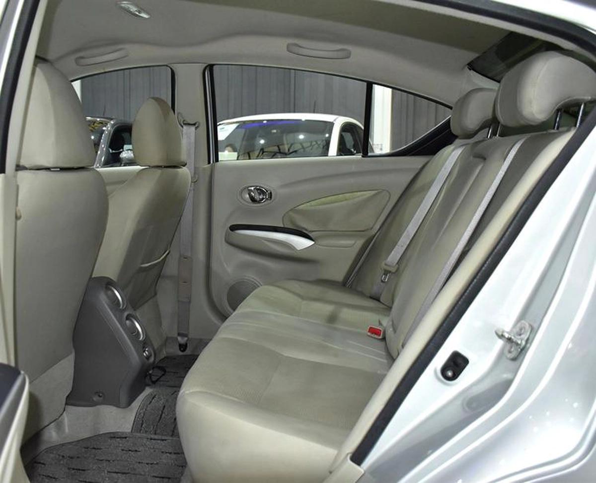 Nissan Sunny ( 2016 Model ) in Silver Color GCC Specs-2-2