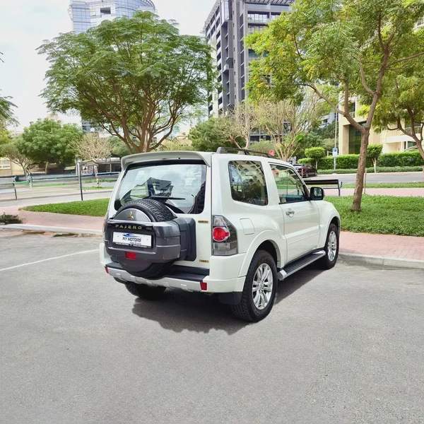 ZERO ACCIDENT II LIKE NEW II FULL SERVICE AVAILABLE II 0 FAULT II GCC Specs - Excellent Condition