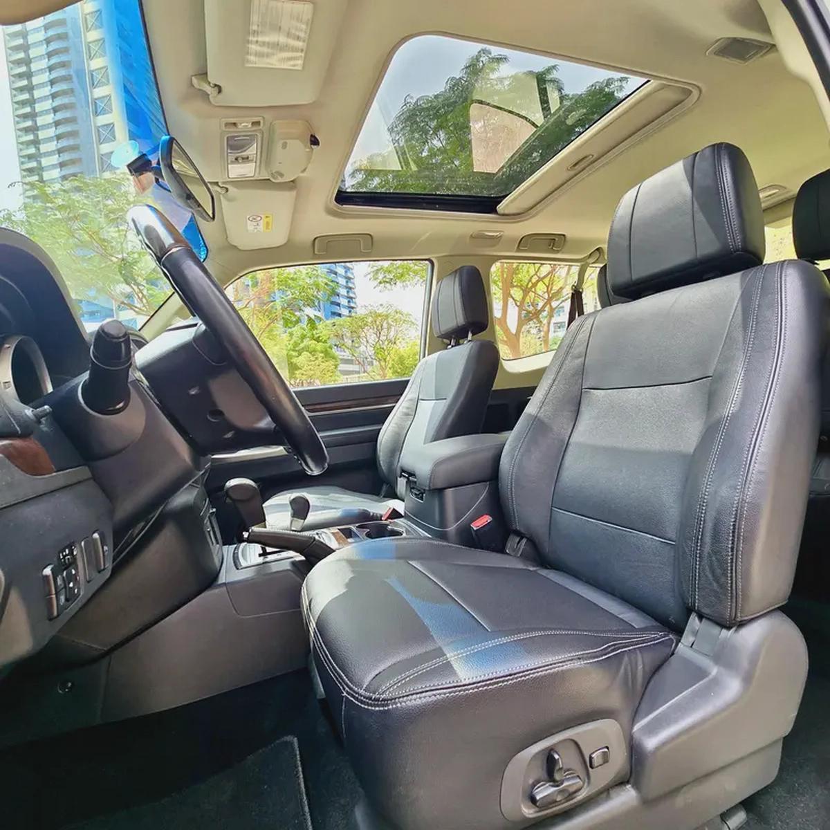 ZERO ACCIDENT II LIKE NEW II FULL SERVICE AVAILABLE II 0 FAULT II GCC Specs - Excellent Condition-17-17