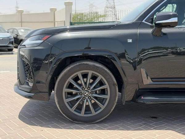 Lexus LX600 Fsport 3.5L twin turbo Model 2026