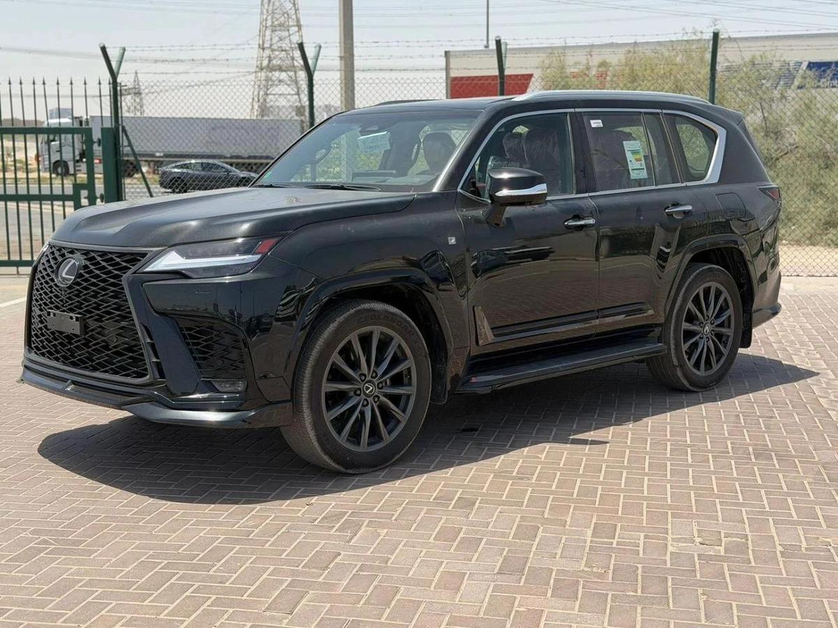Lexus LX600 Fsport 3.5L twin turbo Model 2026-0-0