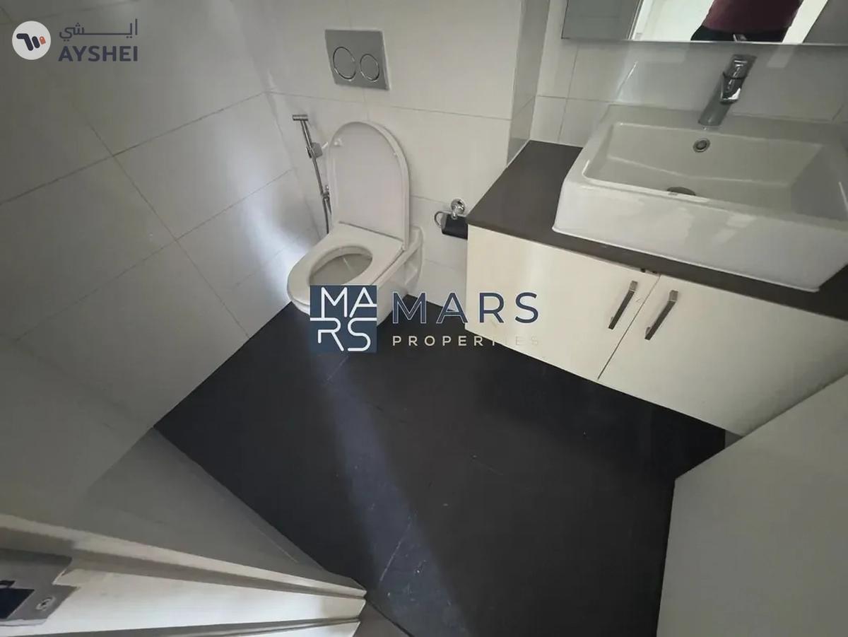 Modern with Stunning Views – Your New Home Awaits-1-landscape