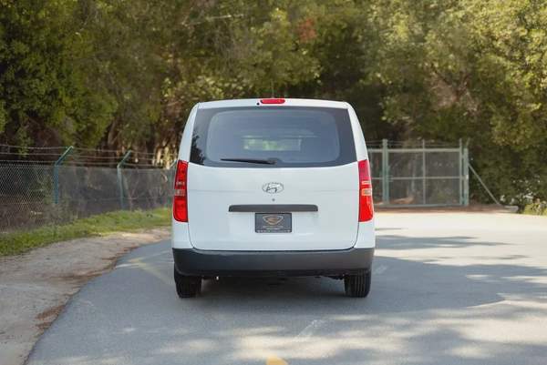 H1 Delivery Van | Manual | GCC Specs | Ref#H89342