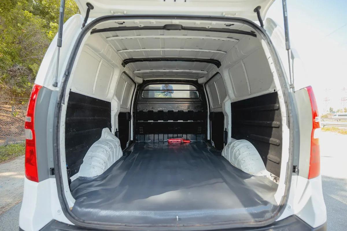 H1 Delivery Van | Manual | GCC Specs | Ref#H89342-6-6