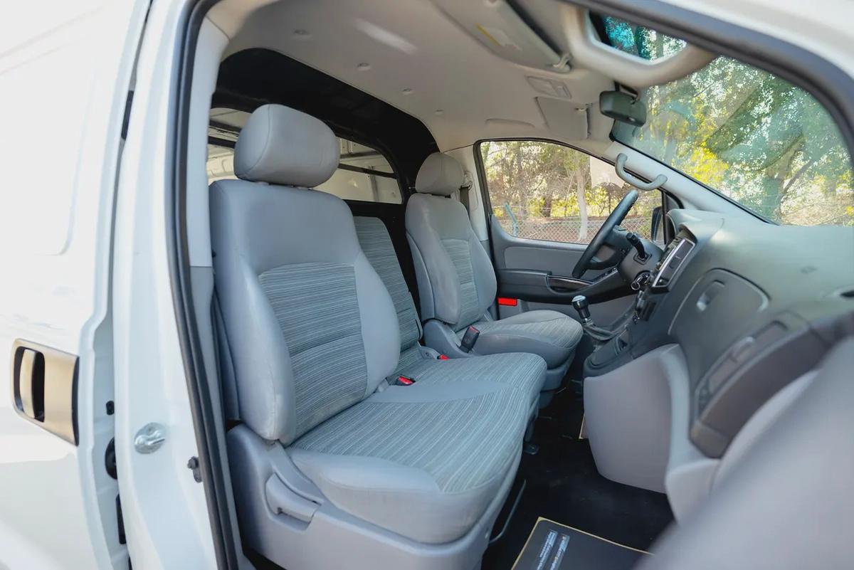H1 Delivery Van | Manual | GCC Specs | Ref#H89342-9-9