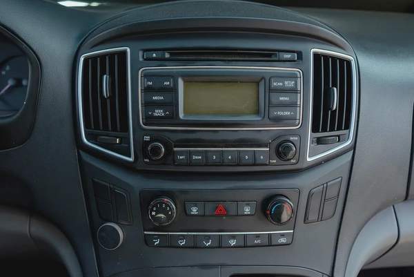 H1 Delivery Van | Manual | GCC Specs | Ref#H89342