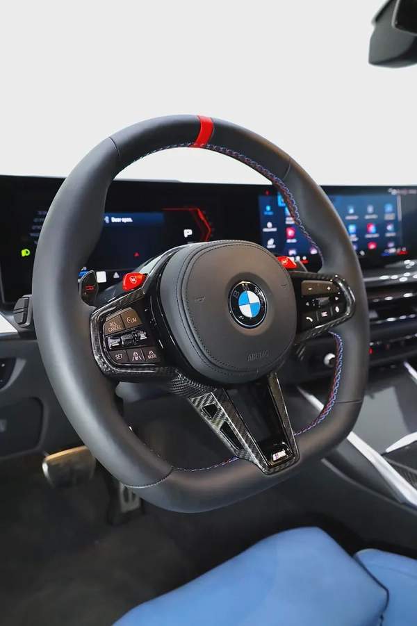 M4 M-COMPETITION SPECIAL SAO PAULO YELLOW - XDRIVE - CARBON PACKAGE