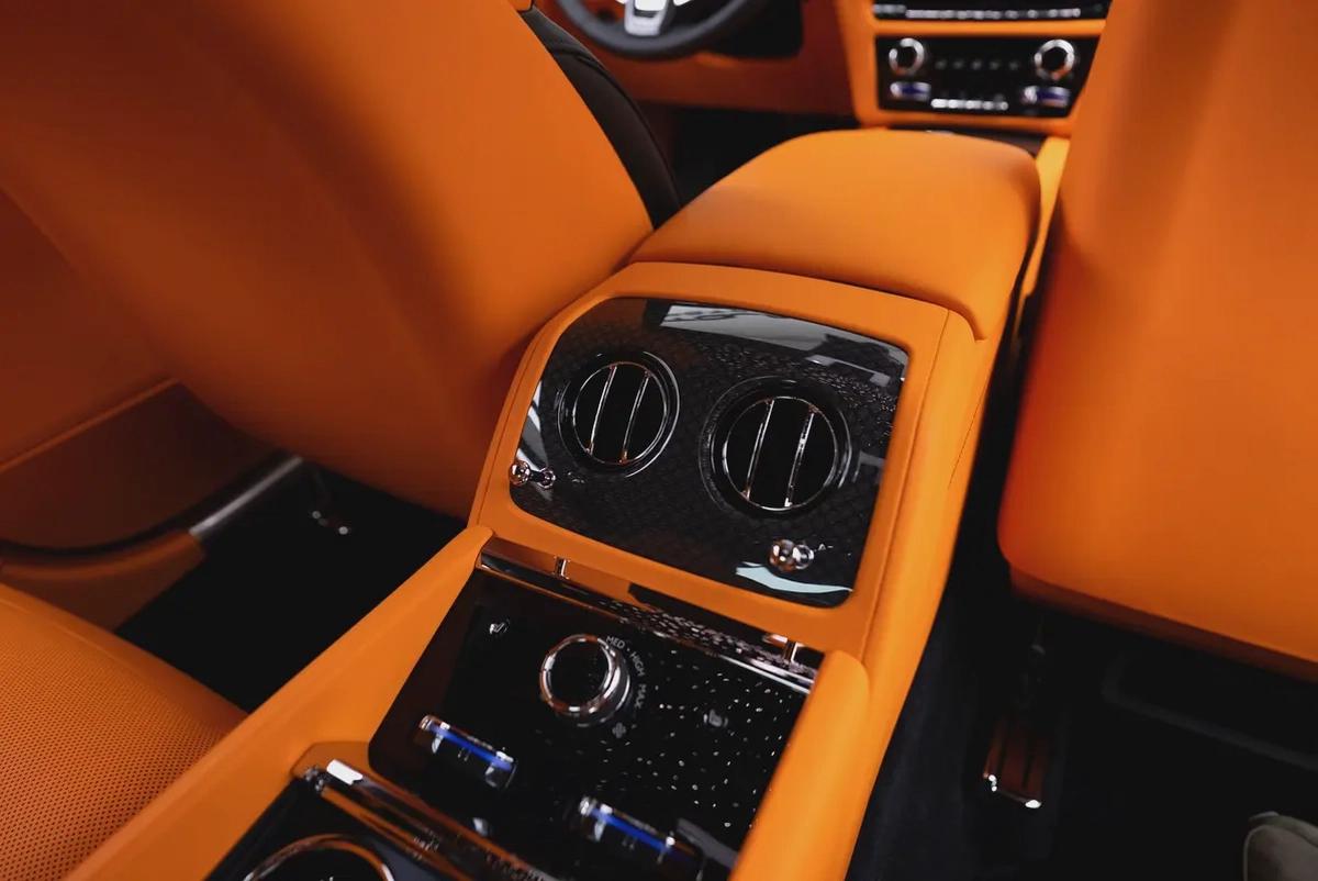 2026 ROLLS ROYCE SPECTRE | BLACK BADGE | FULL OPTION |-16-16