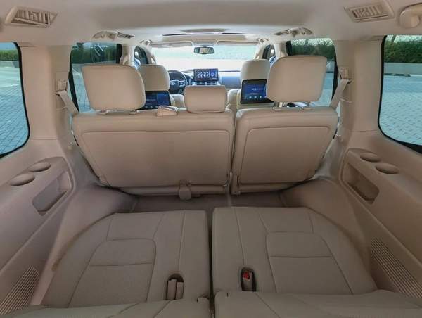 TOYOTA LAND CRUISER 2015 FACELIFTED 2025 FULL OPTION GXR V6 4.0L IN EXCELLENT CONDITION