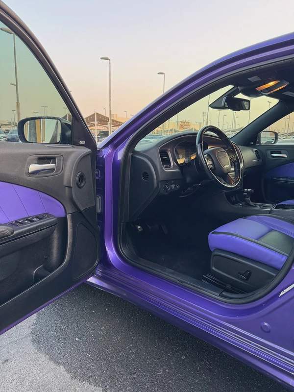 دودچ تشارچر SXT PLUS V6 3.6L موديل 2019 وارد بحاله ممتازه