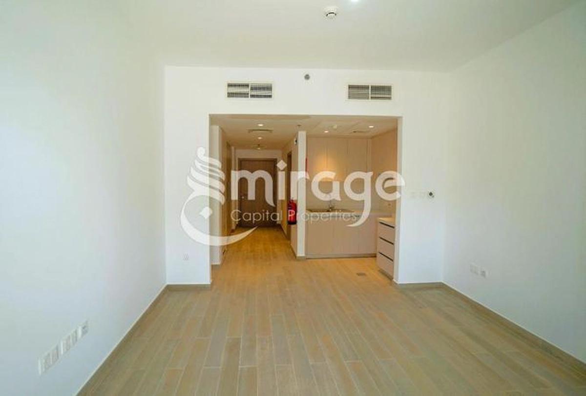 Stylish Studio | Great Location | Peaceful Living-5-5