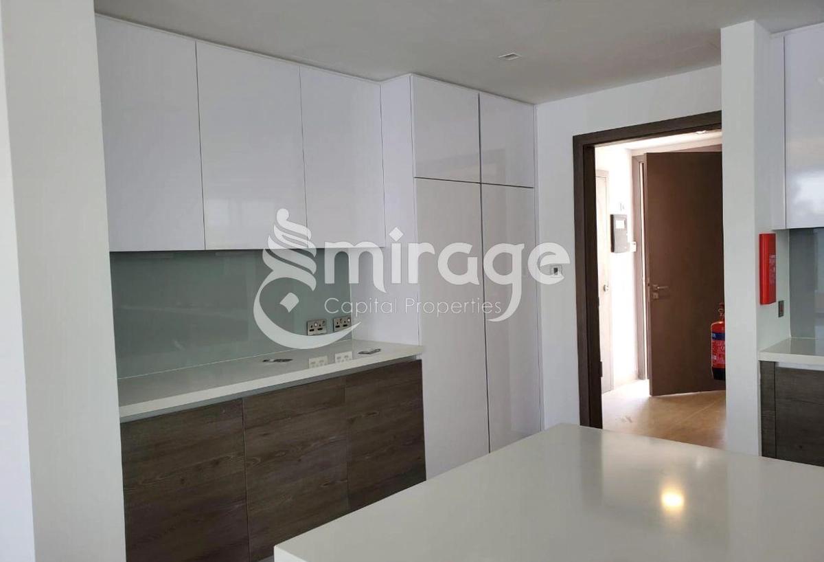 Perfect 4BHK | Great Location | Yas Island-1-landscape