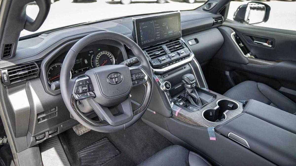 Toyota Land Cruiser VXR TWIN TURBO 3.5L-9-9