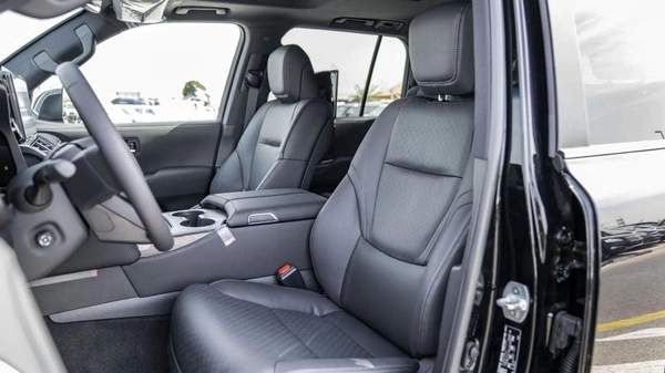 Toyota Land Cruiser VXR TWIN TURBO 3.5L