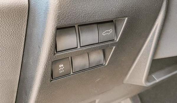 Toyota Land Cruiser LAND CRUISER VX 3.5L V6 PETROL 2025