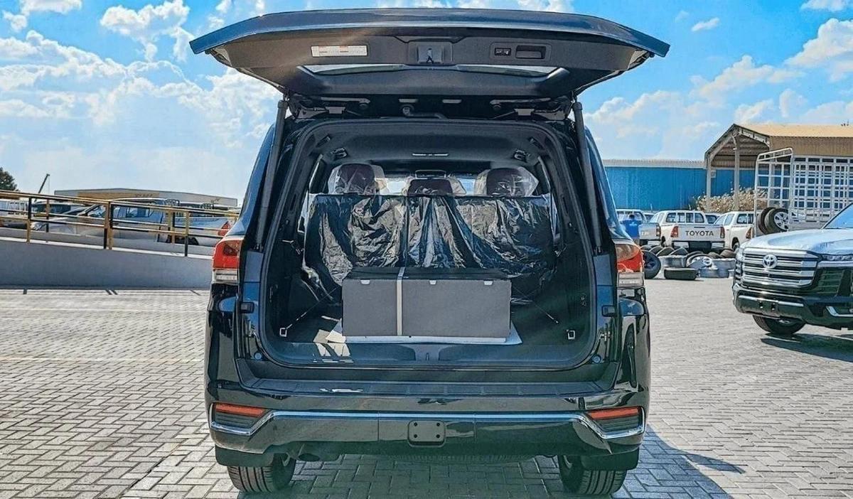Toyota Land Cruiser LAND CRUISER VX 3.5L V6 PETROL 2025-5-5