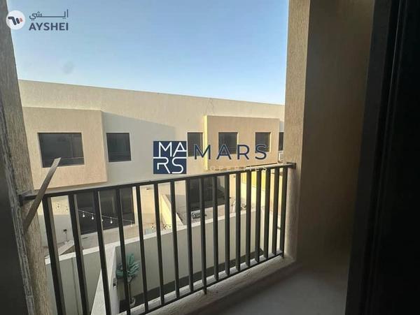 2 bhk . . . . . Luxury Living | Close to City Centre | Resale