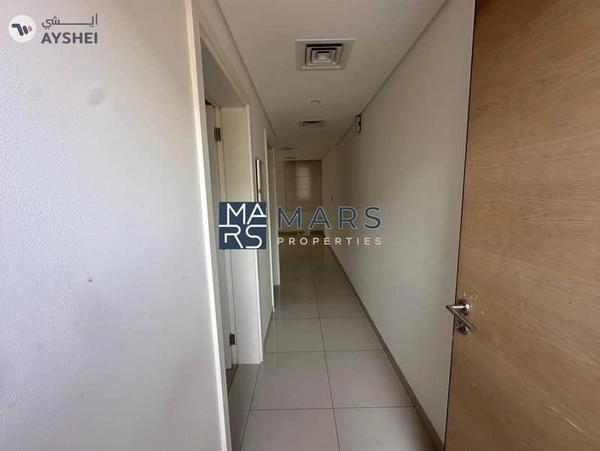 2 bhk . . . . . Luxury Living | Close to City Centre | Resale