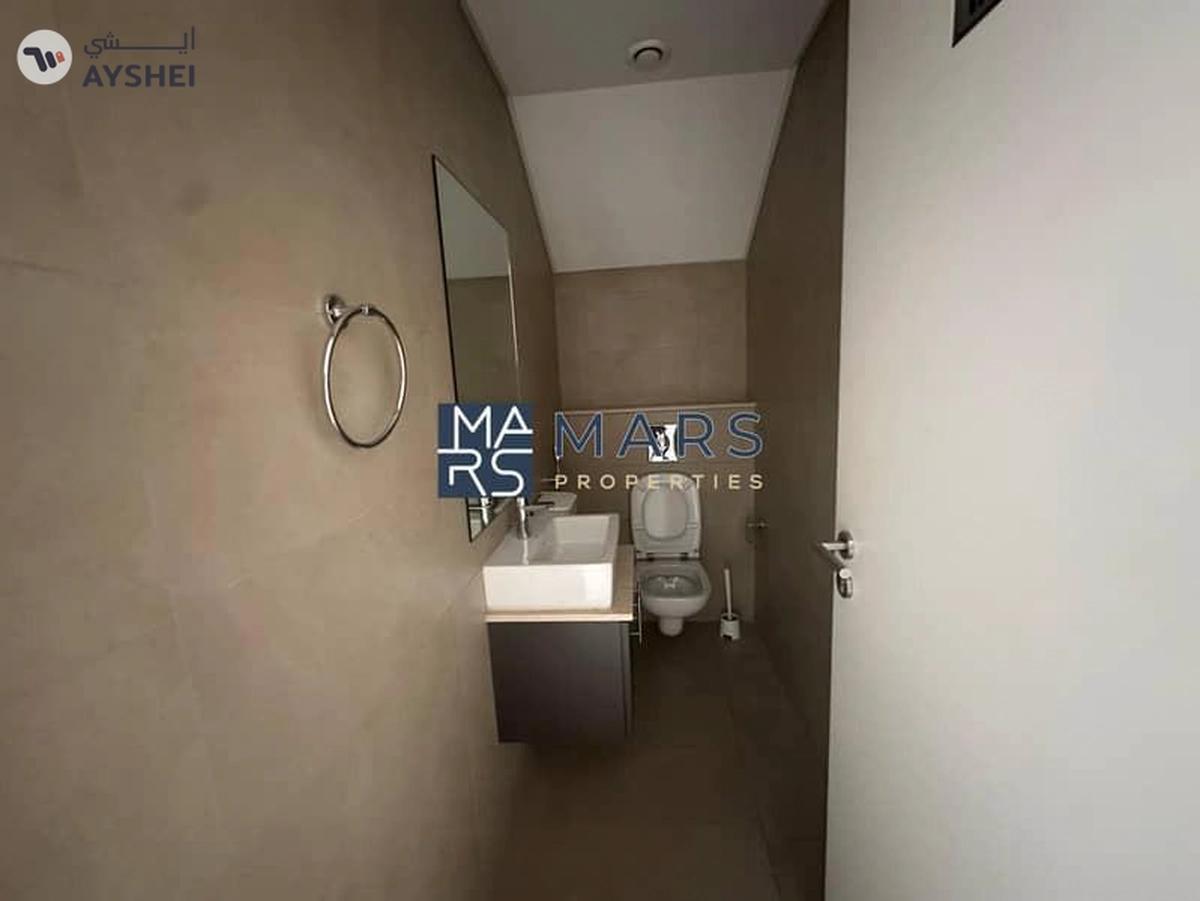 2 bhk . . . . . Luxury Living | Close to City Centre | Resale-1-landscape