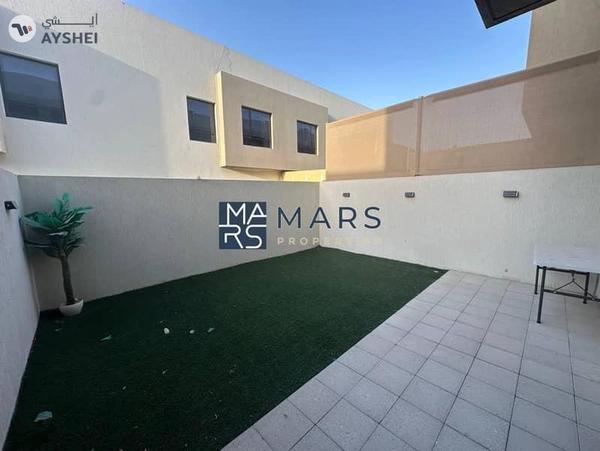 2 bhk . . . . . Luxury Living | Close to City Centre | Resale