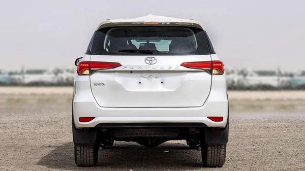 Toyota Fortuner GX2 2.4L