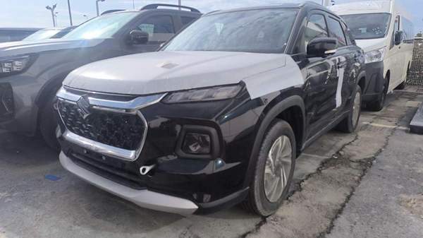 Suzuki Grand Vitara GLX 1.5L FULL OPTION available all colour