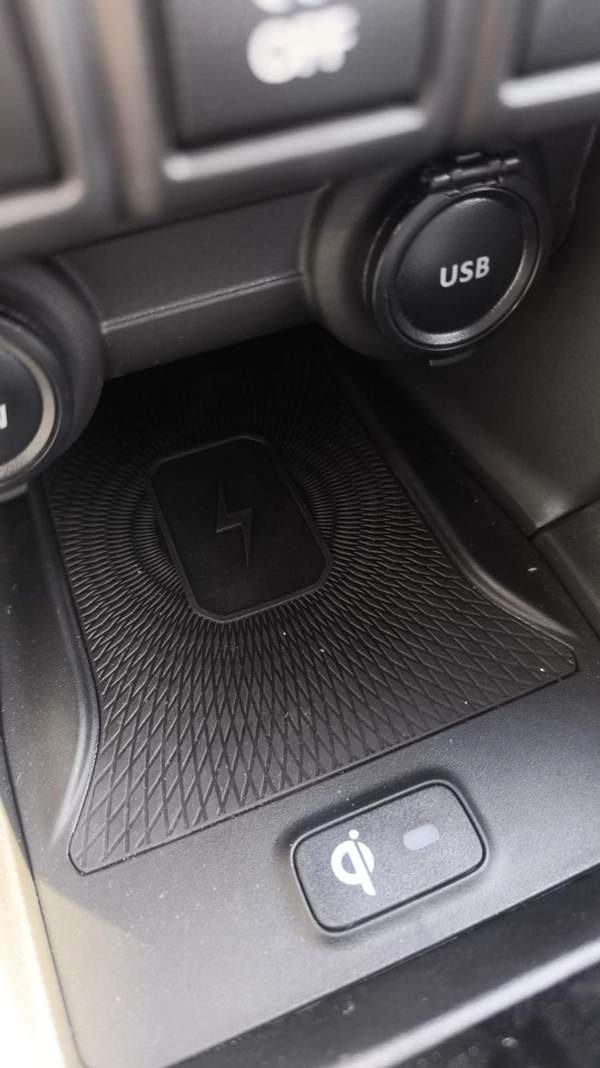 Suzuki Grand Vitara GLX 1.5L FULL OPTION available all colour