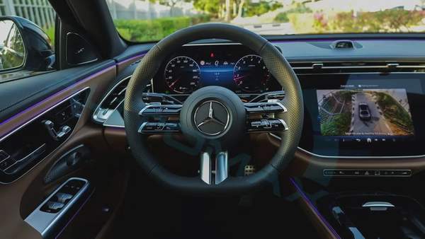 2026 Mercedes-Benz E 300 AMG EQ Boost 2.0T RWD GCC 0Km With 2 Years Unlimited Mileage Warranty