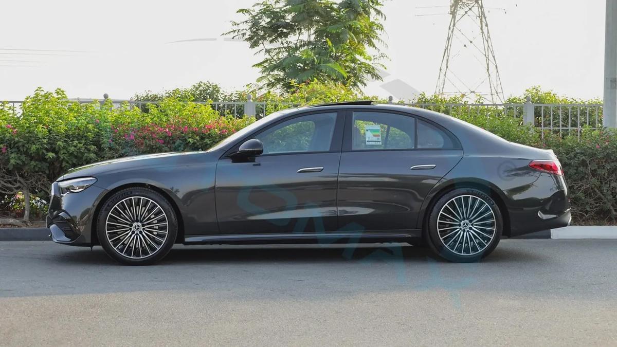 2026 Mercedes-Benz E 300 AMG EQ Boost 2.0T RWD GCC 0Km With 2 Years Unlimited Mileage Warranty-18-18