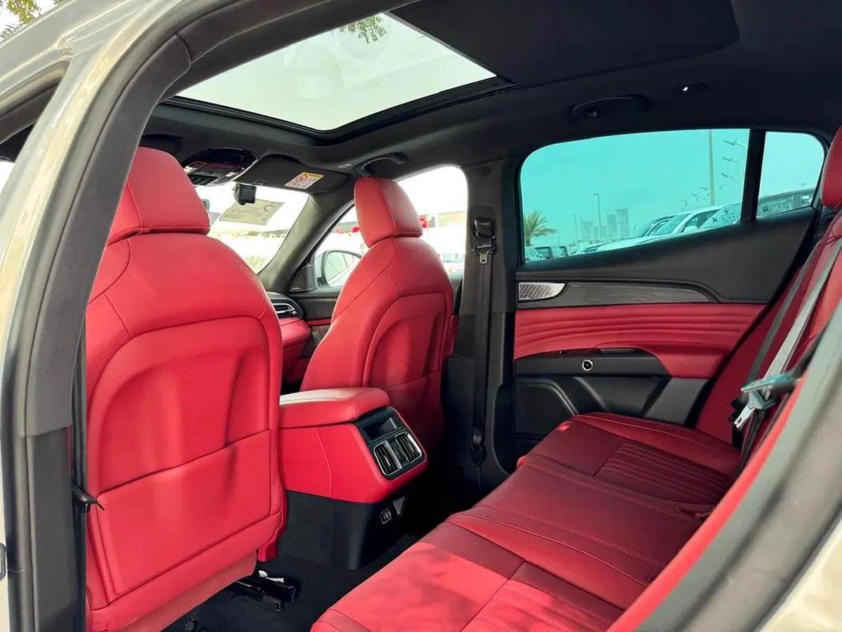 MASERATI GRECALE GT - 2023 - 2.0L ONLY 28000KM - SUPER CLEAN TITLE FRESH JAPAN IMPORT-1-1