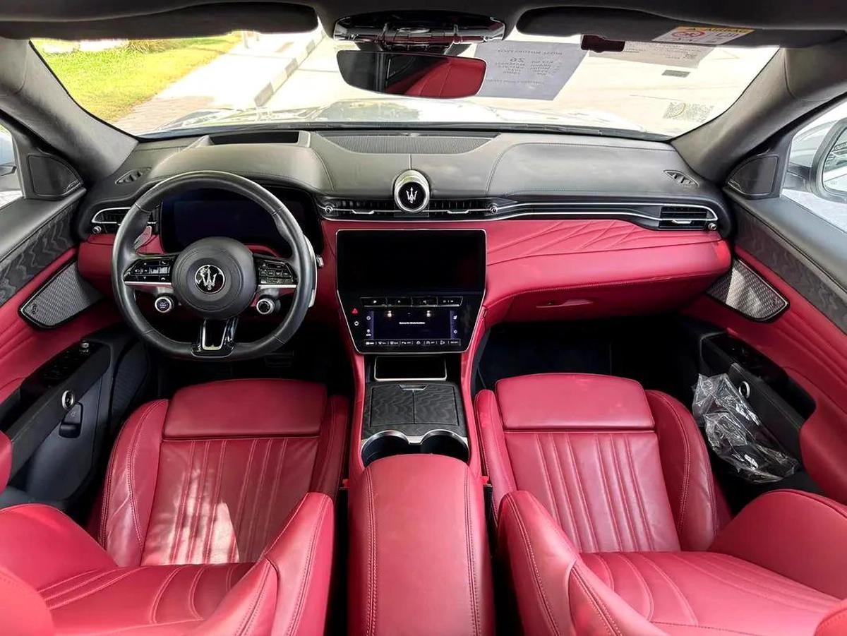 MASERATI GRECALE GT - 2023 - 2.0L ONLY 28000KM - SUPER CLEAN TITLE FRESH JAPAN IMPORT-9-9
