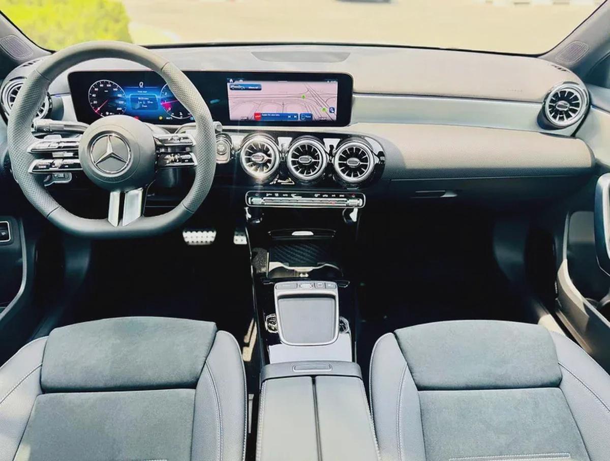 MERCEDES BENZ A200 | BRAND NEW | YEAR: 2026 | GCC SPECS | 5 YEARS WARRANTY AND FREE SERVICE CONTRACT UPTO 105,000KMS-2-2