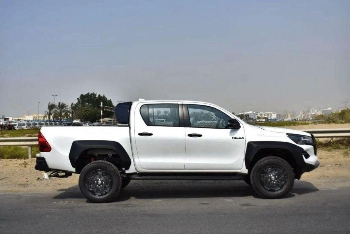 Toyota Hilux GR Sport 2.8L-2-2