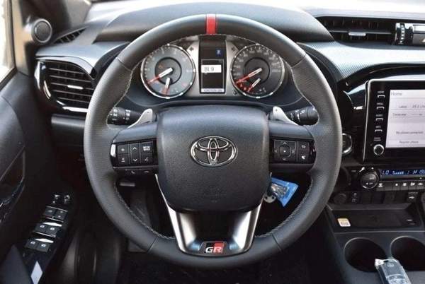 Toyota Hilux GR Sport 2.8L