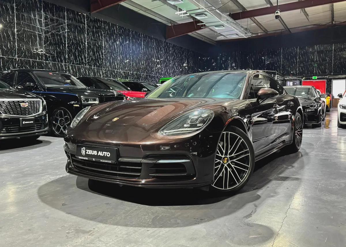 2018 Porsche Panamera Standard Euro Specs, with Full service history and 1 Year unlimited Warranty-0-0
