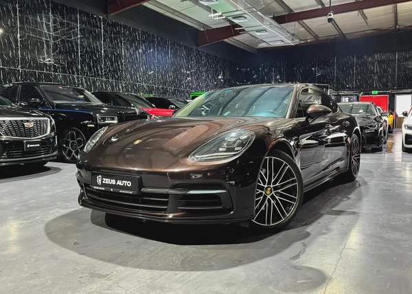2018 Porsche Panamera Standard Euro Specs, with Full service history and 1 Year unlimited Warranty
