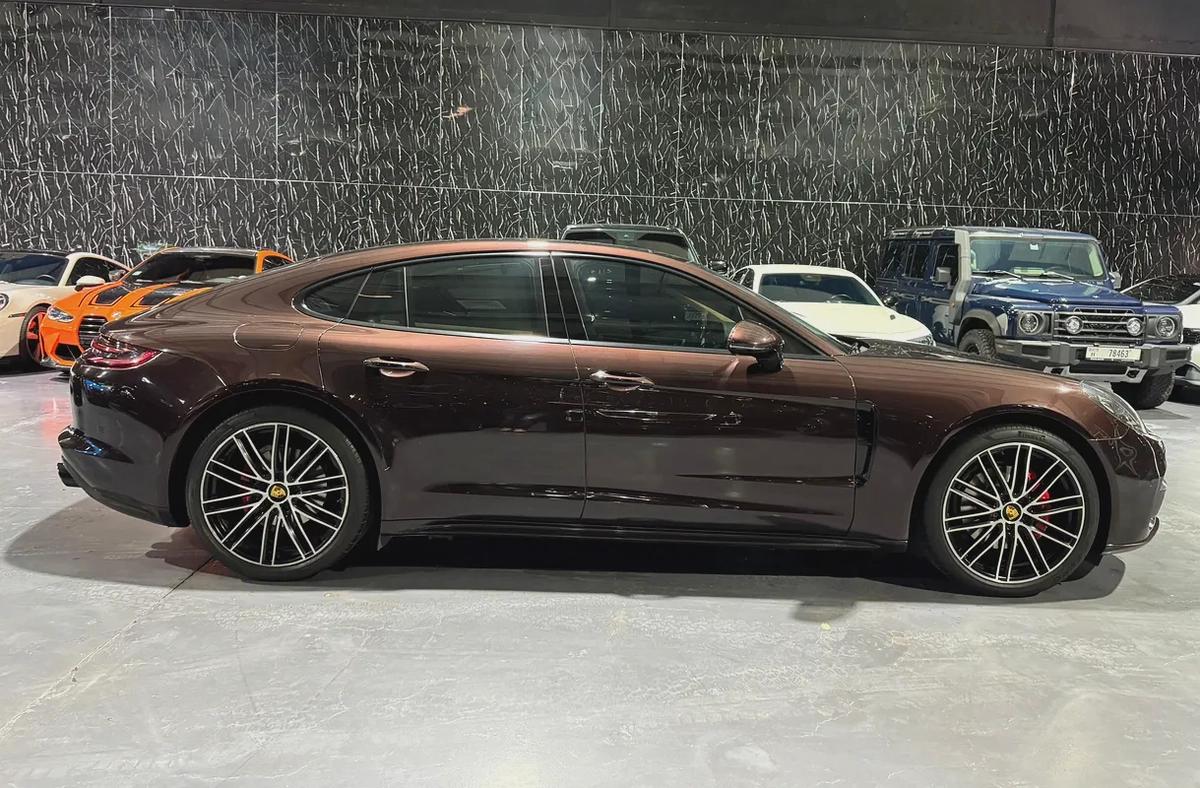 2018 Porsche Panamera Standard Euro Specs, with Full service history and 1 Year unlimited Warranty-4-4