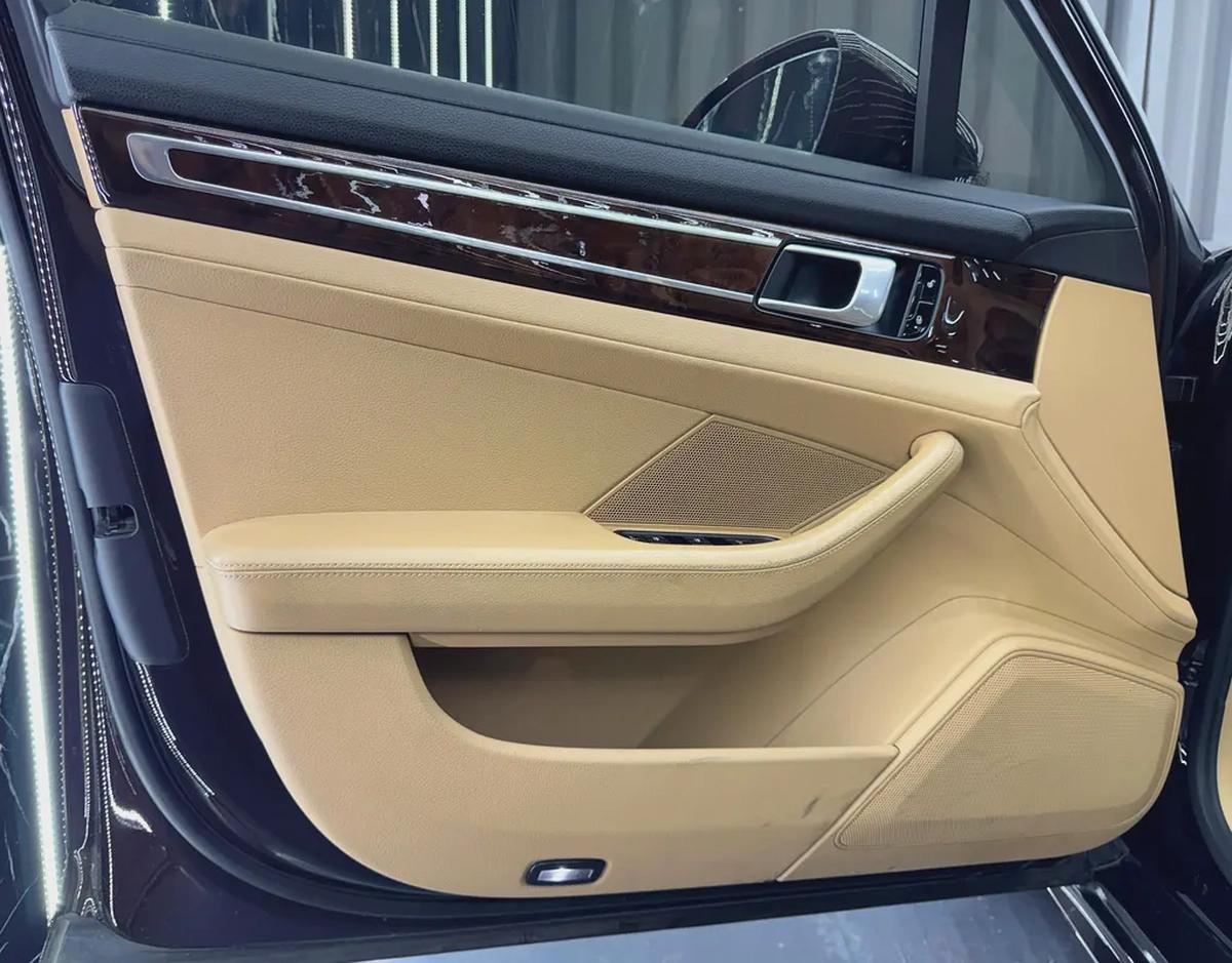 2018 Porsche Panamera Standard Euro Specs, with Full service history and 1 Year unlimited Warranty-19-19