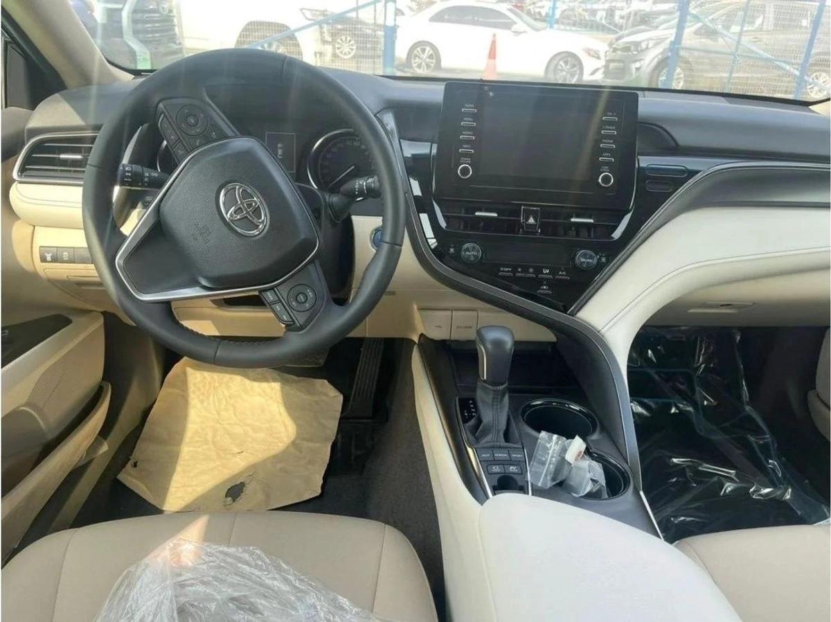 Toyota Camry 2024 Toyota Camry 2.5l GLE HYBRID AUTOMATIC ZERO KM-5-5