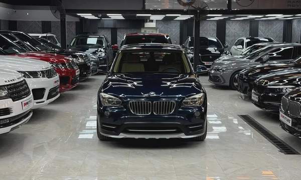 BMW X1 | 1 Owner | Original Paint | Like New | GCC Specs