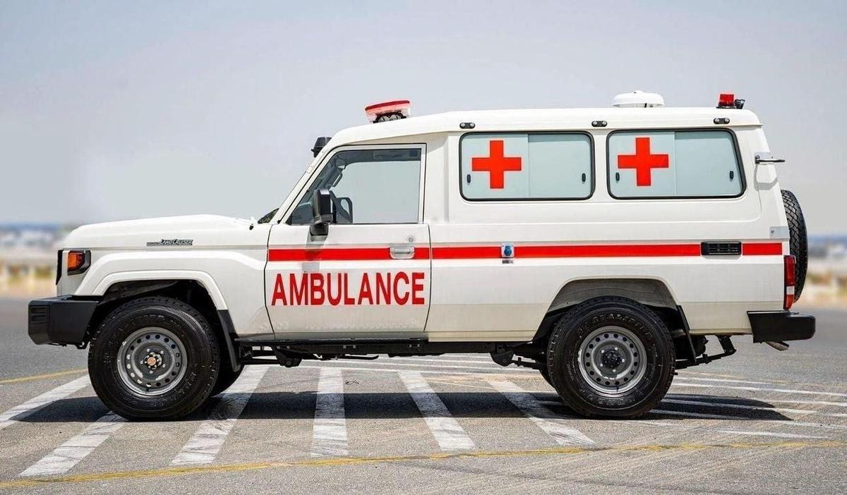Toyota Land Cruiser 70 Toyota land cruiser hard top lc78 ambulance 4.2L diesel MY2024-8-8