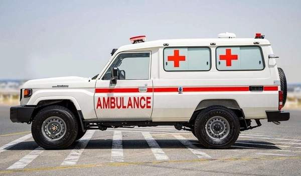 Toyota Land Cruiser 70 Toyota land cruiser hard top lc78 ambulance 4.2L diesel MY2024