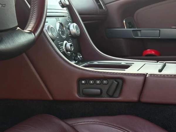 ASTON MARTIN VANTAGE | 4.7L V8 | 2009 | GCC SPECS