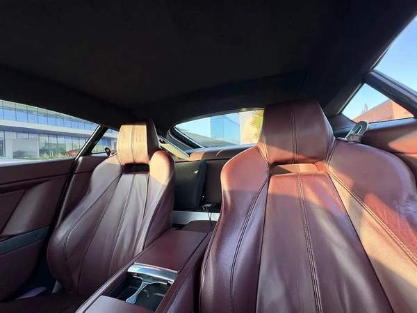 ASTON MARTIN VANTAGE | 4.7L V8 | 2009 | GCC SPECS